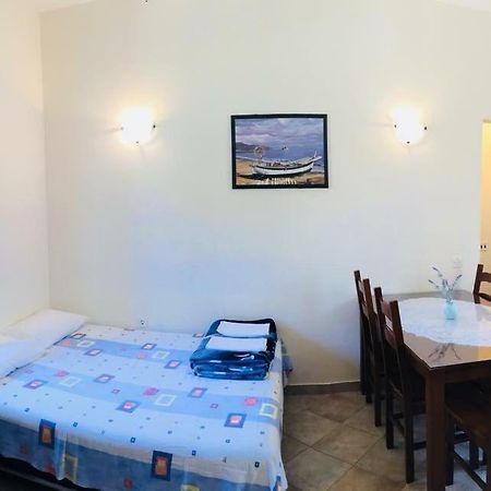 Milutinov Dvor Apartments فرسي المظهر الخارجي الصورة